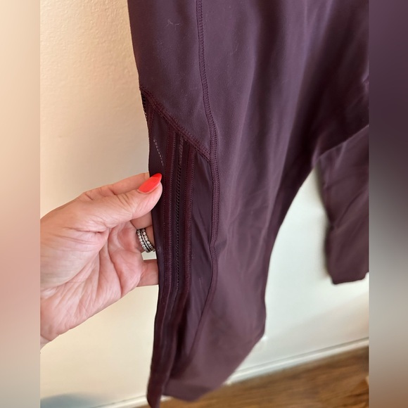 Athleta Shakti Mesh 7/8 Tight in Spiced Cabernet 1x EUC - Picture 6 of 11